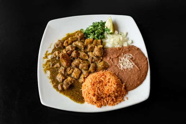 PUERCO EN TOMATILLO PLATE