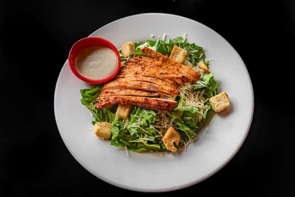 CHICKEN CAESAR SALAD