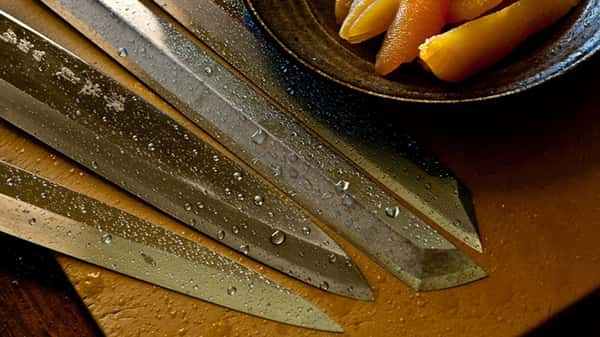 knives