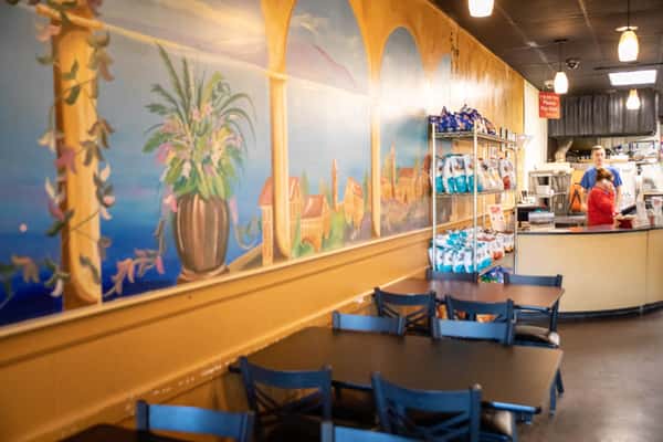Gio's Interior