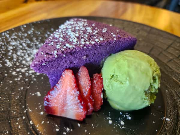 Ube Fluffy Cheesecake 紫芋 チーズケーキ