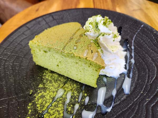 Ayame Matcha Fluffy Cheesecake 抹茶ふわふわチーズケーキ
