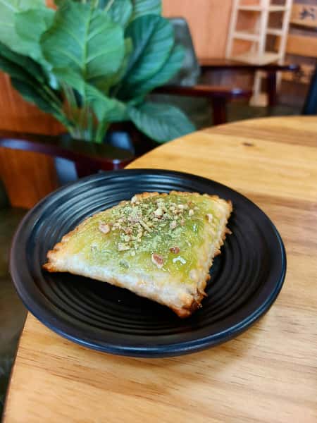 Ayame Matcha Nutella Pie 抹茶ヌテラパイ