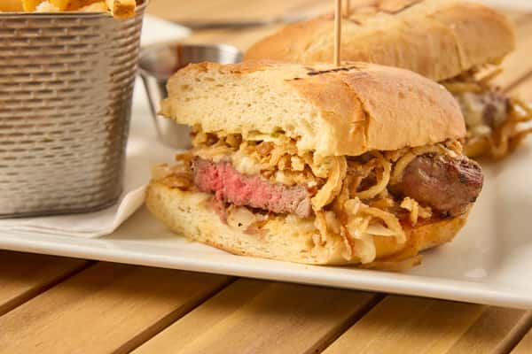 STEAK SANDWICH