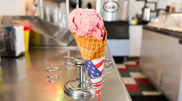 strawberry-ice-cream-cone