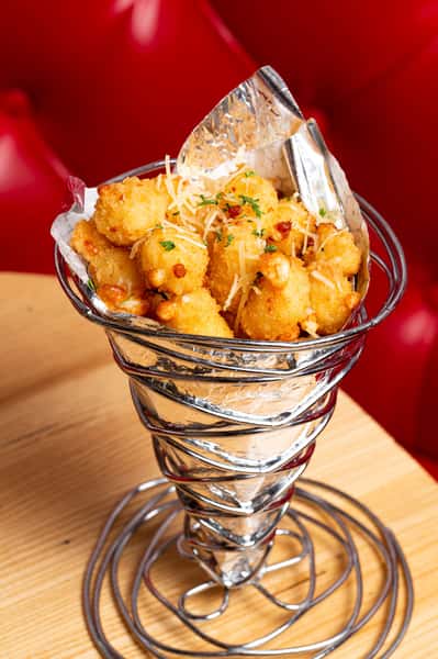 Gallery Katz's Never Kloses