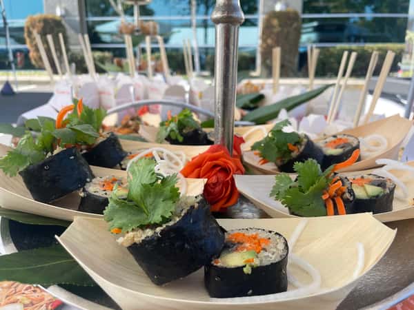 vegan quinoa sushi
