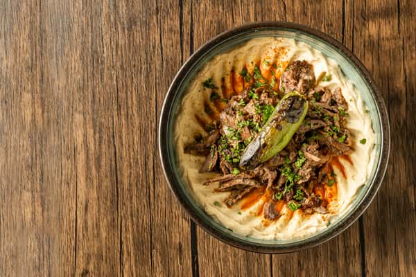 Hummus with beef