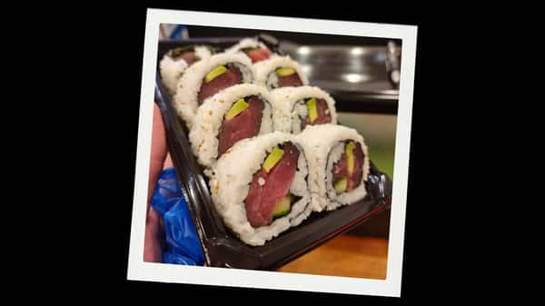 Tuna Uramaki