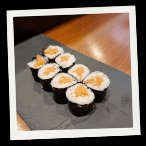 Salmon Hosomaki