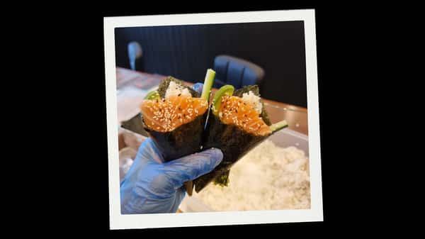 Salmon Temaki