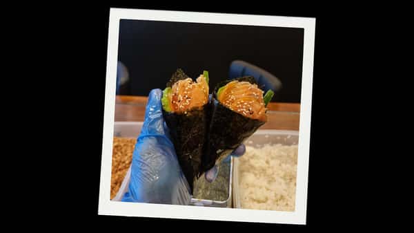 Smoked Salmon Temaki