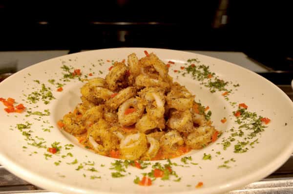 firecracker calamari in a bowl