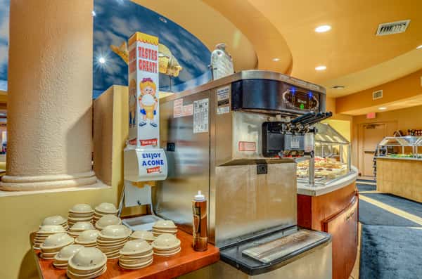 capt jacks family buffet - soft ice cream