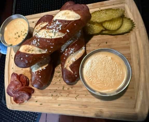 Bavarian Pretzels & Beer Cheese