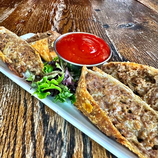 CHEESESTEAK EGG ROLLS