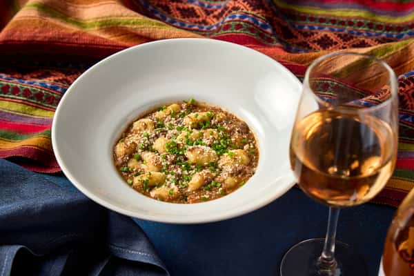 Gnocchi Al Ragú - Meat sauce