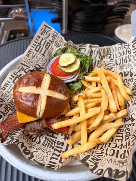 Pretzel Burger