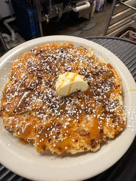 Cinapple Cakes