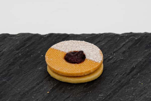 Raspberry Shortbread