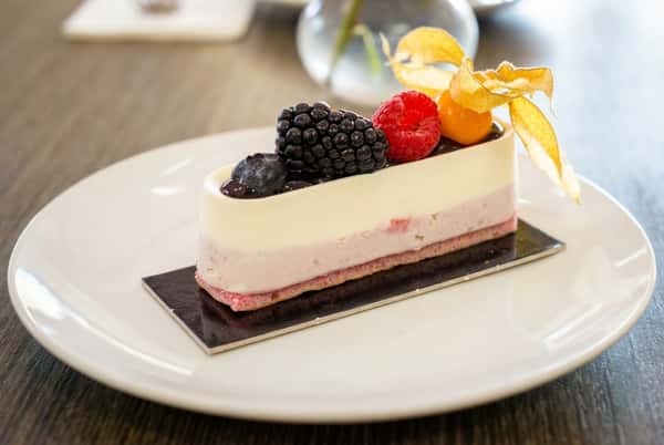 Mixed berry cake