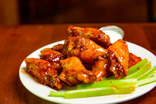 Traditional Wings: 6 Piece