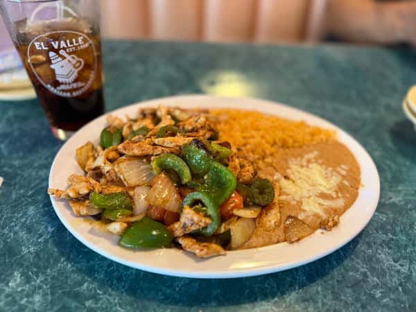 Lunch Fajitas*