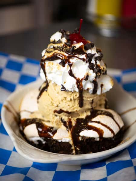 brownie sundae
