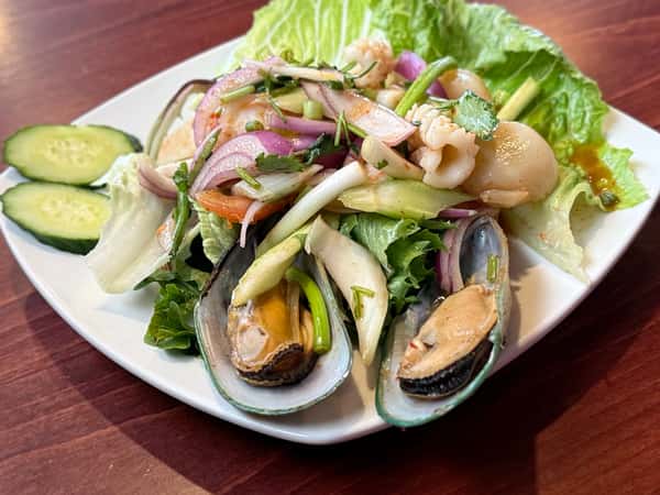Yum Seafood Salad