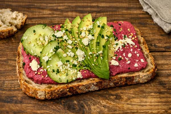 Avocado & beet hummus Toast