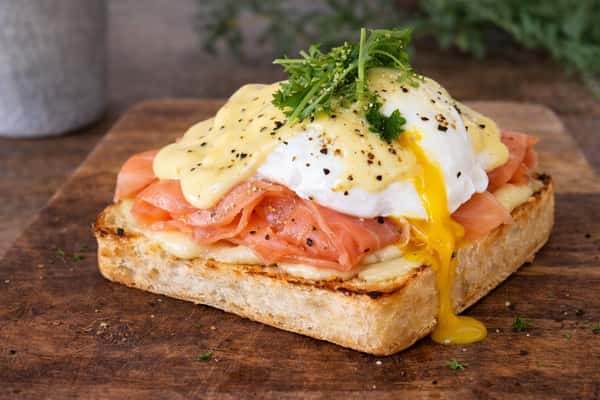 Smoked Salmon Benedict