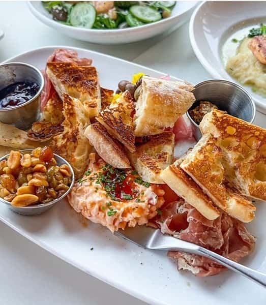 - Salumi & Cheese