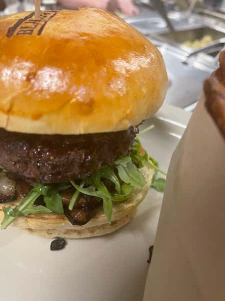 WELLINGTON BURGER