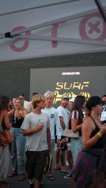 last week was a busy one 🤝🏽

and we’re not slowing down. oside flavor this week + a surf premiere at the oside shop friday.

see you around 🔥