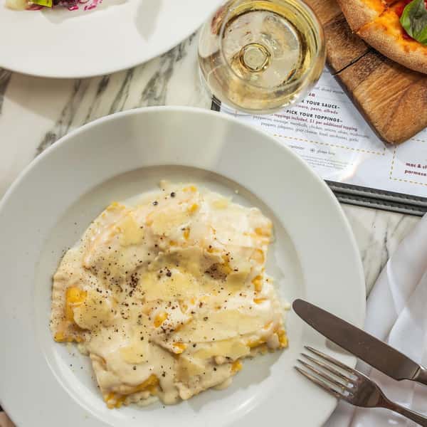 Ravioli Cacio E Pepe