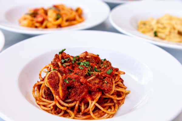 FAMILY BUNDLE: SPAGHETTI BOLOGNESE