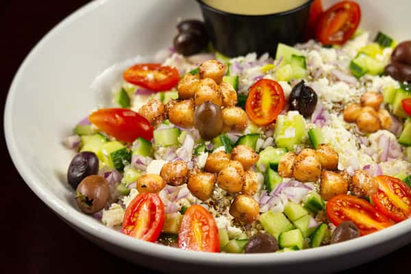 Mediterranean Quinoa Bowl