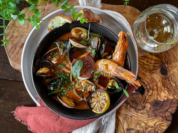 Seafood Cioppino*