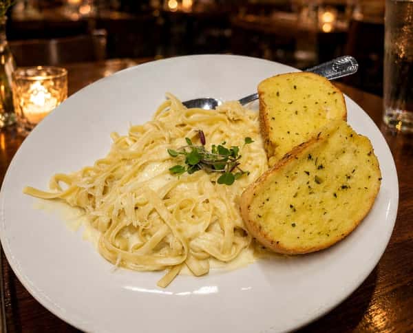 Fettucine Alfredo