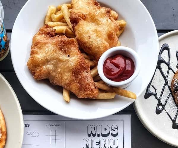 Kids Fish Fingers & Chips