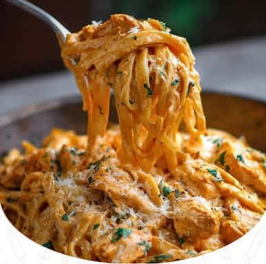 Buffalo Chicken Pasta Bake