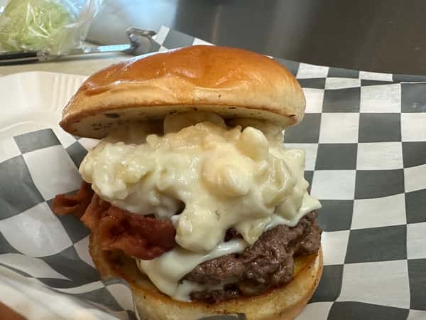 Mac and Cheese Bacon Burger