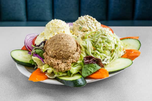 Scooped Salad Platter (3 Scoops)