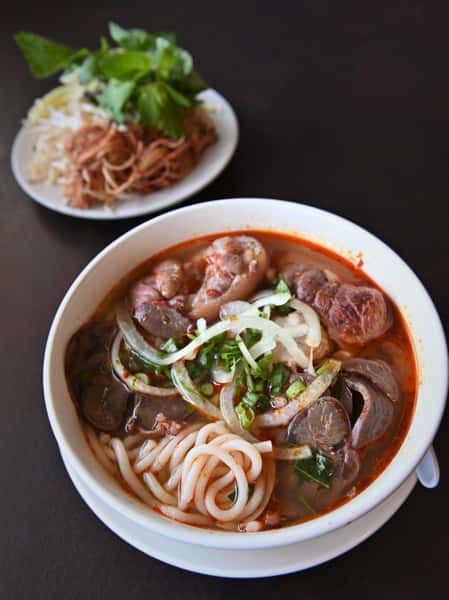 Huế Style Beef Noodle Soup - BÚN BÒ HUẾ