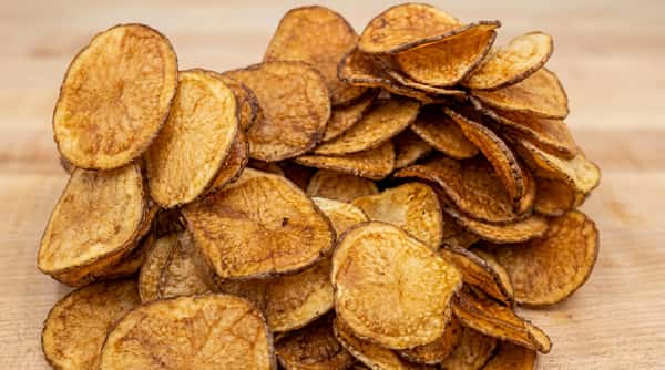 Fresh Potato Chips & House Made French Onion Dip