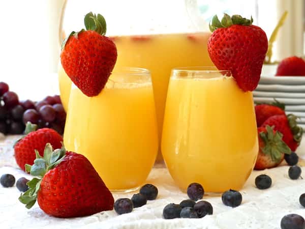 Fresh Squeezed Mimosa