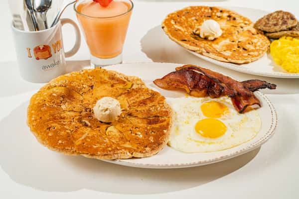 apple cinnamon pancake
