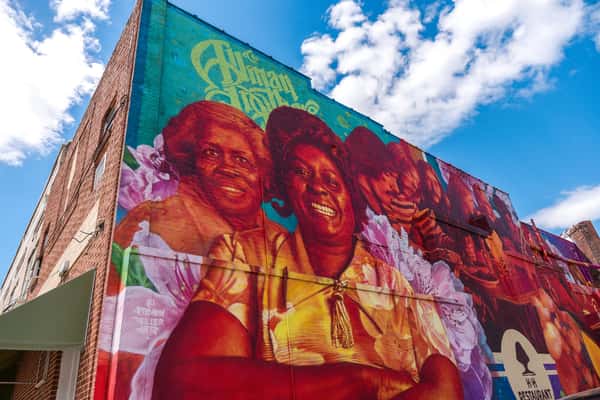 Wall mural