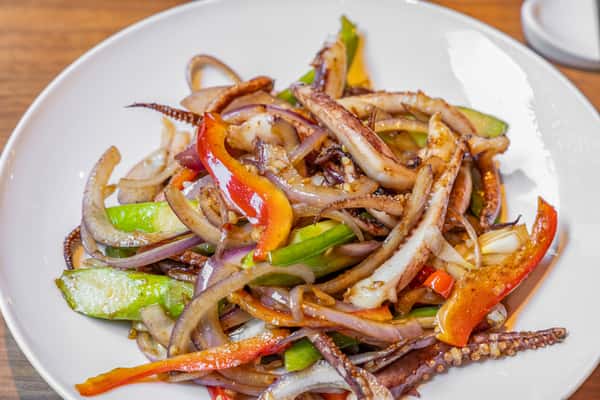 Spicy Squid tentacles 辣炒鱿鱼须