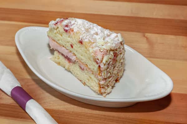 Strawberry Cream Cake